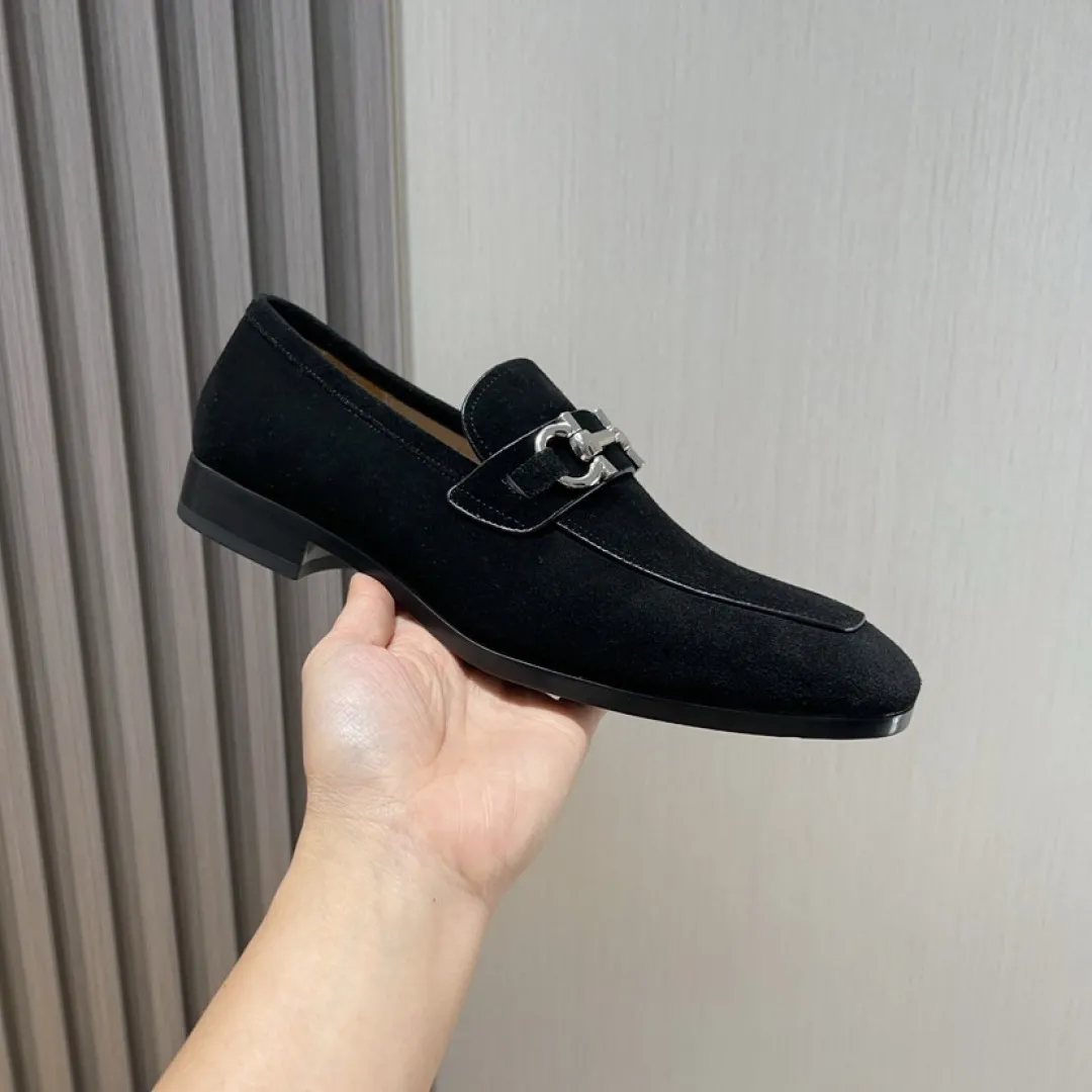 Men's Men's Shoes💰P640💰🔥《Ferragamo》👏Latest • High-end top brand luxury ~ purchasing agency, top quality ~. New fashionable business men's shoes🔜The uppers are made of original open-edge beaded cowhide➕cowhide·lining, with fine workmanship. The original stylish and soft combination wear-resistant and non-slip outsole is light and comfortable on the feet. The real thing looks better in real photos. Size: 38--44